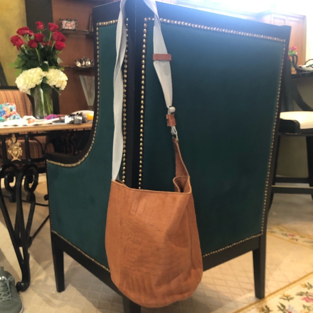 Renondo Frydman bucket bag